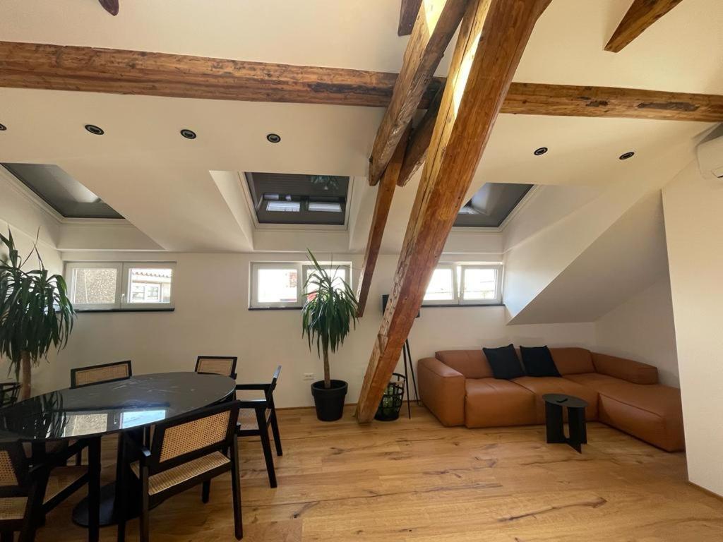 Split Rooftop Loft Exteriör bild